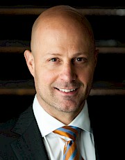 Robert Giustra